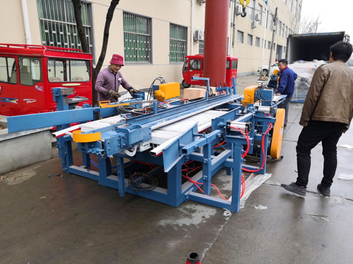 Plywood Double Cutting Saw Machine