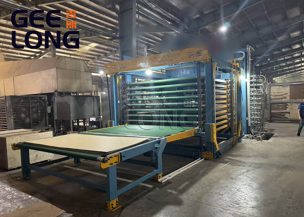 Semi automatic film faced plywood hot press machine installed in Vietnam Semi automatic film faced plywood hot press machine installed in Vietnam